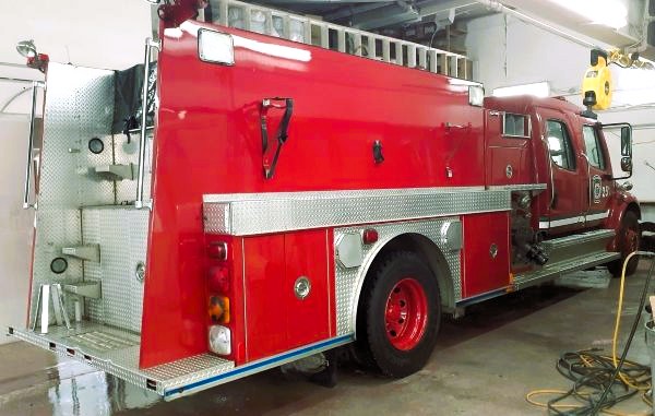 Camion pompier rouge Apres